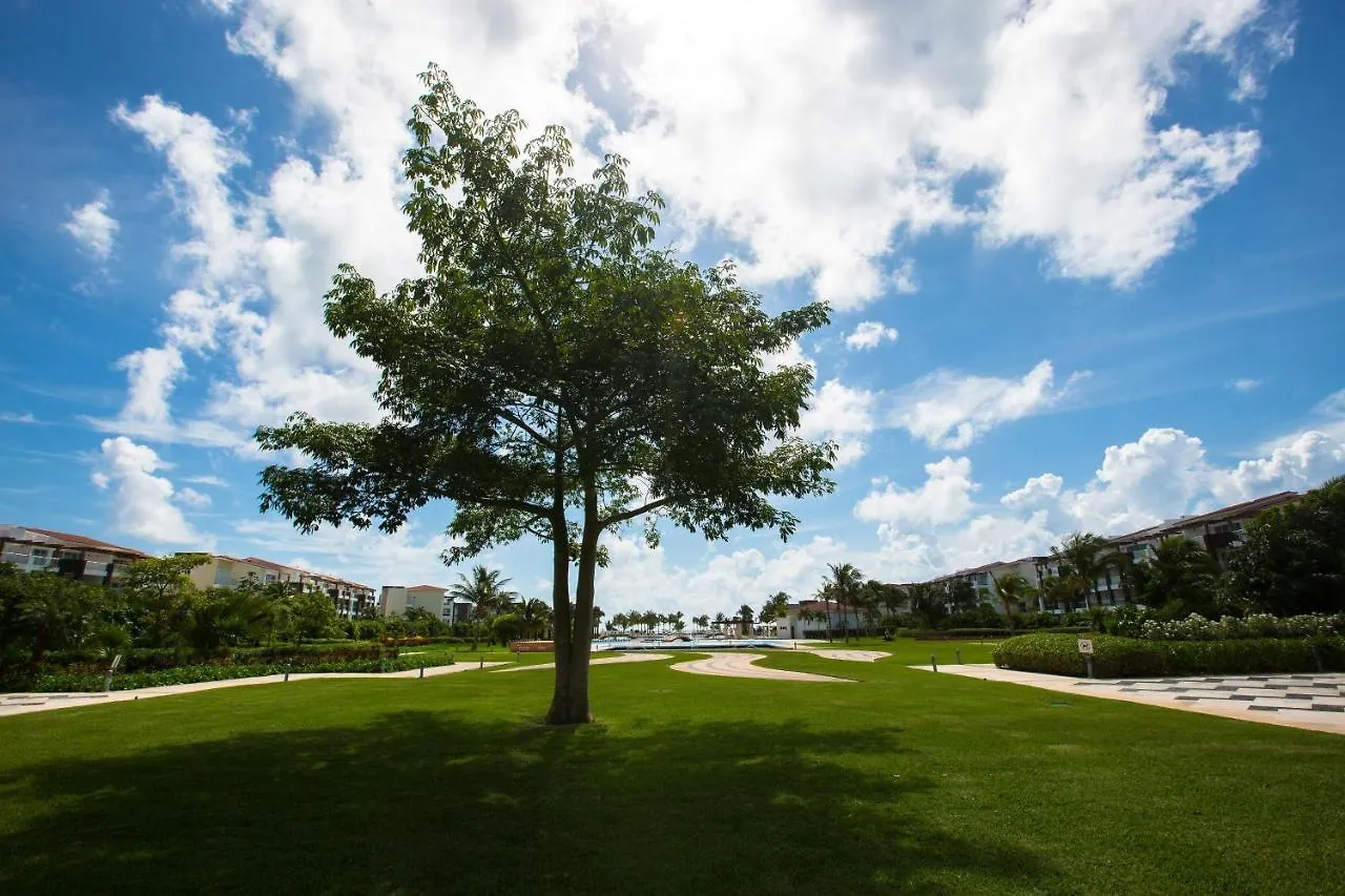 Aparthotel Condo Boutique Oceanfront Playa del Carmen