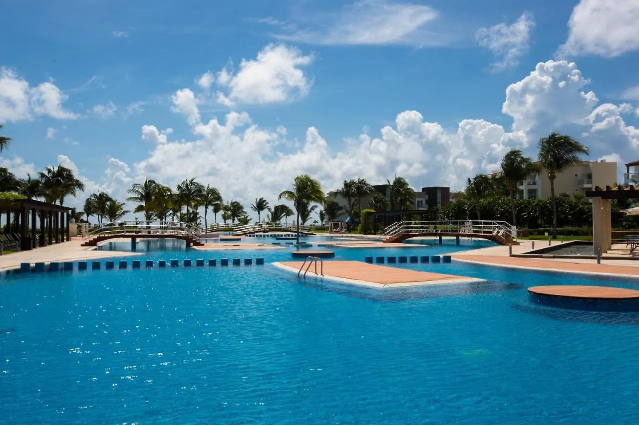 Condo Boutique Oceanfront Playa del Carmen Aparthotel