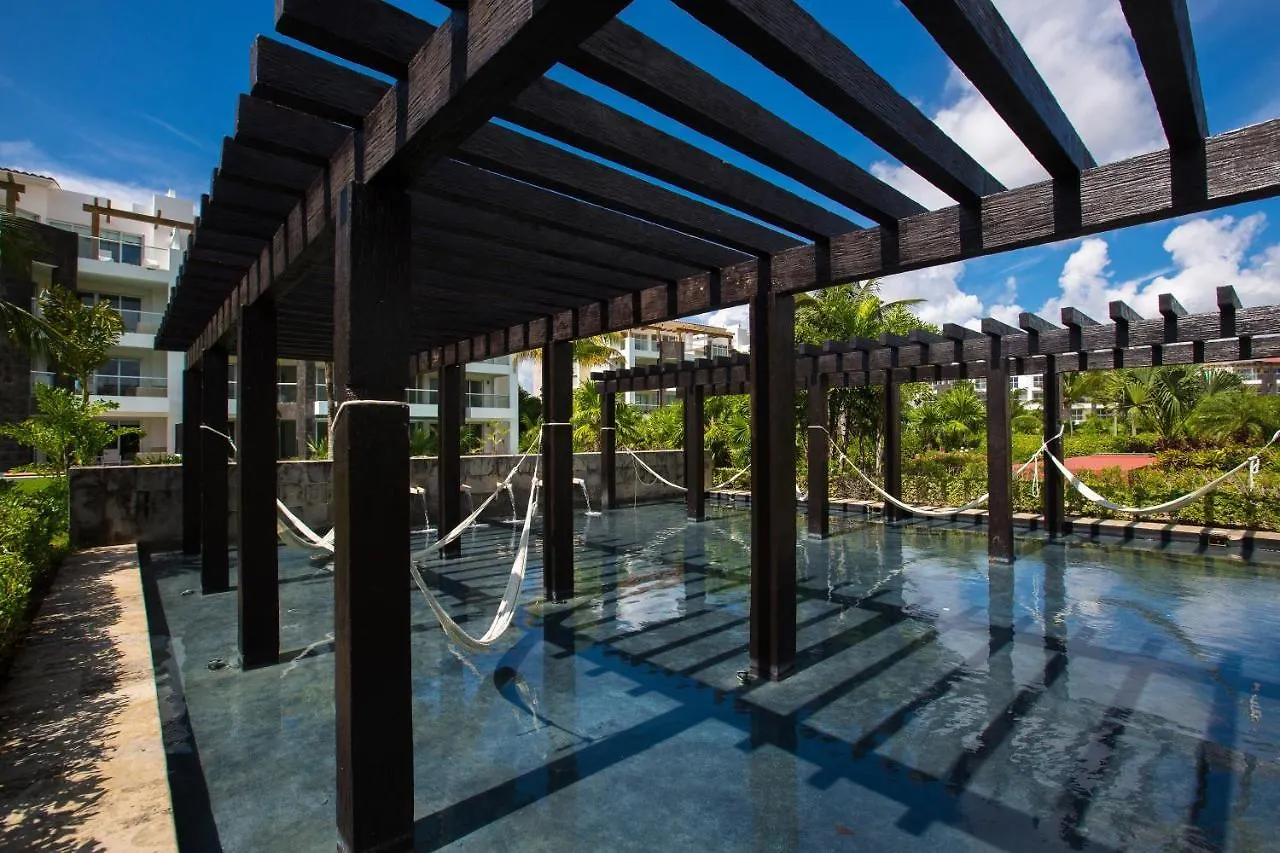 Condo Boutique Oceanfront Playa del Carmen