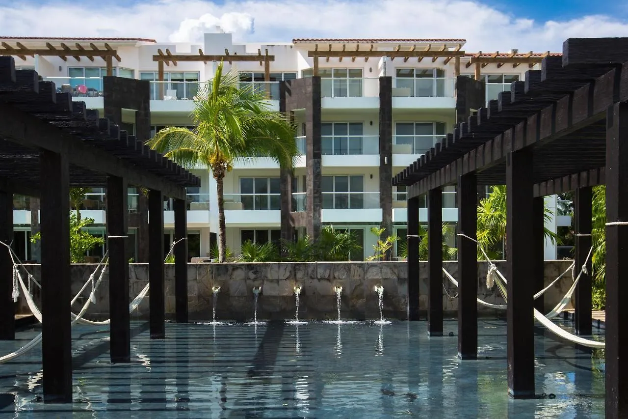 Condo Boutique Oceanfront Playa del Carmen Aparthotel