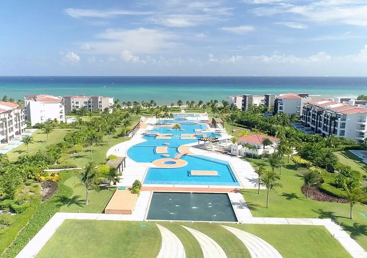 Aparthotel Condo Boutique Oceanfront Playa del Carmen Mexico