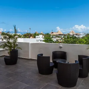 24 By Xperience Aparthotel